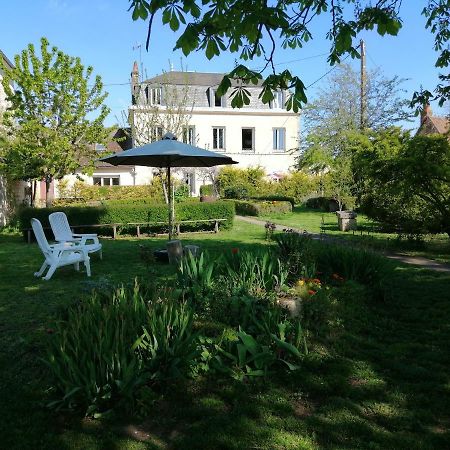 Une Maison A La Campagne Beaune-la-Rolande Εξωτερικό φωτογραφία